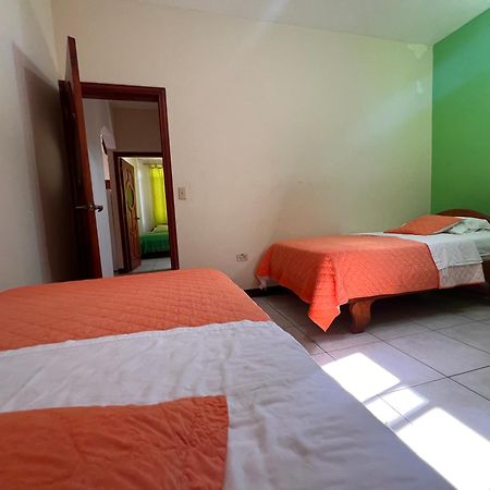 Hostal Casa Cascada بويرتو أيورا المظهر الخارجي الصورة