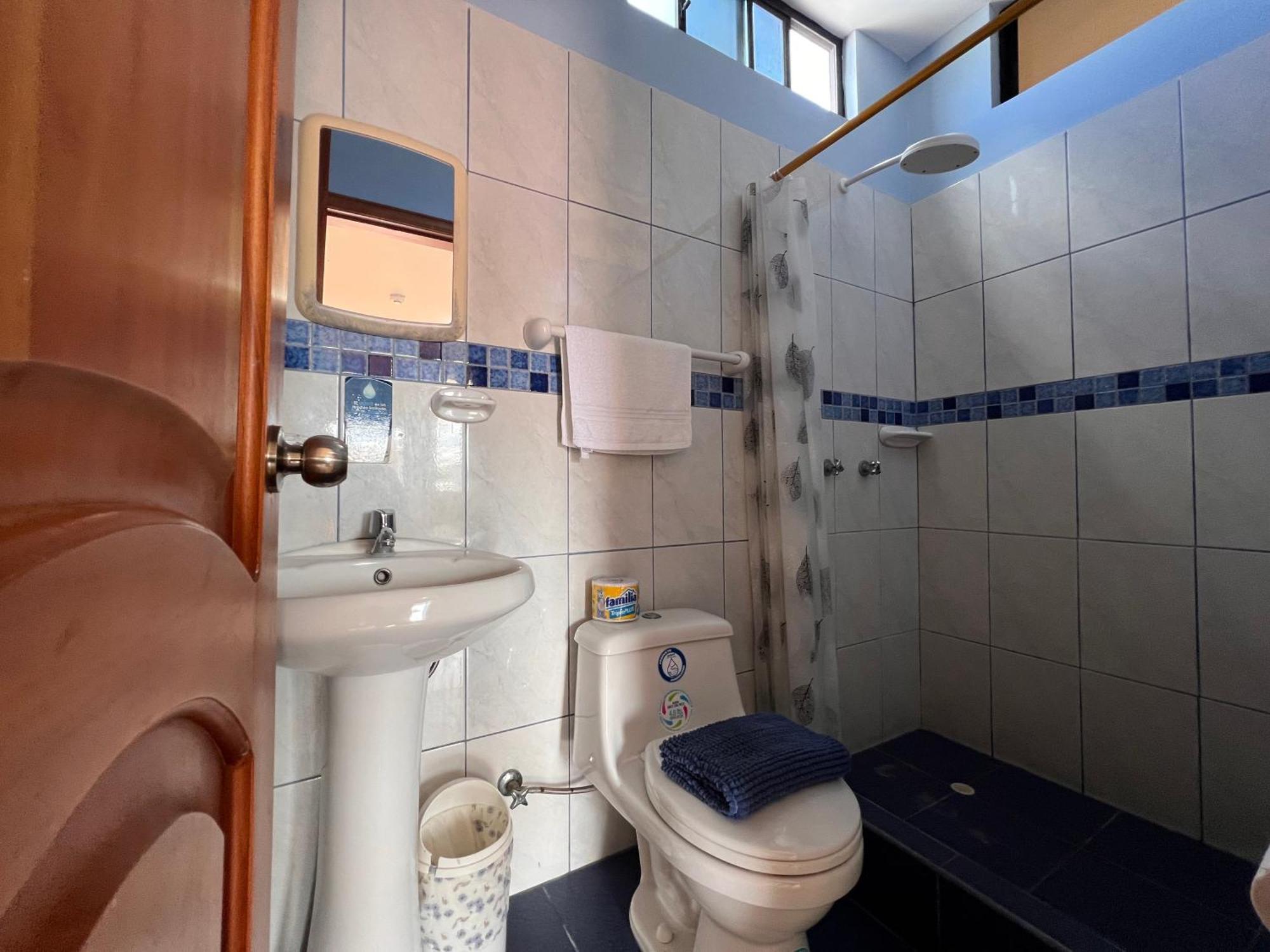 Hostal Casa Cascada بويرتو أيورا المظهر الخارجي الصورة