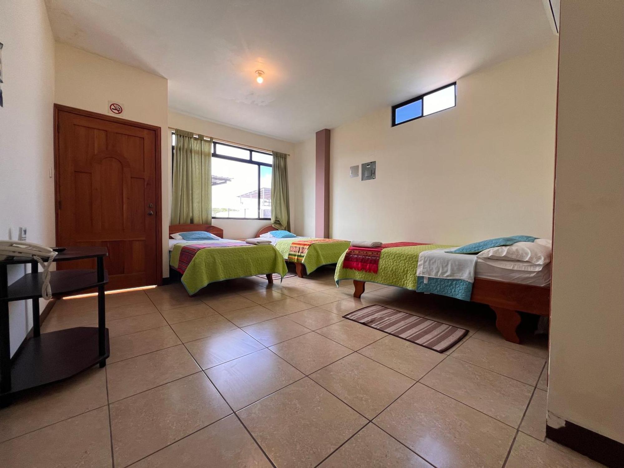 Hostal Casa Cascada بويرتو أيورا المظهر الخارجي الصورة