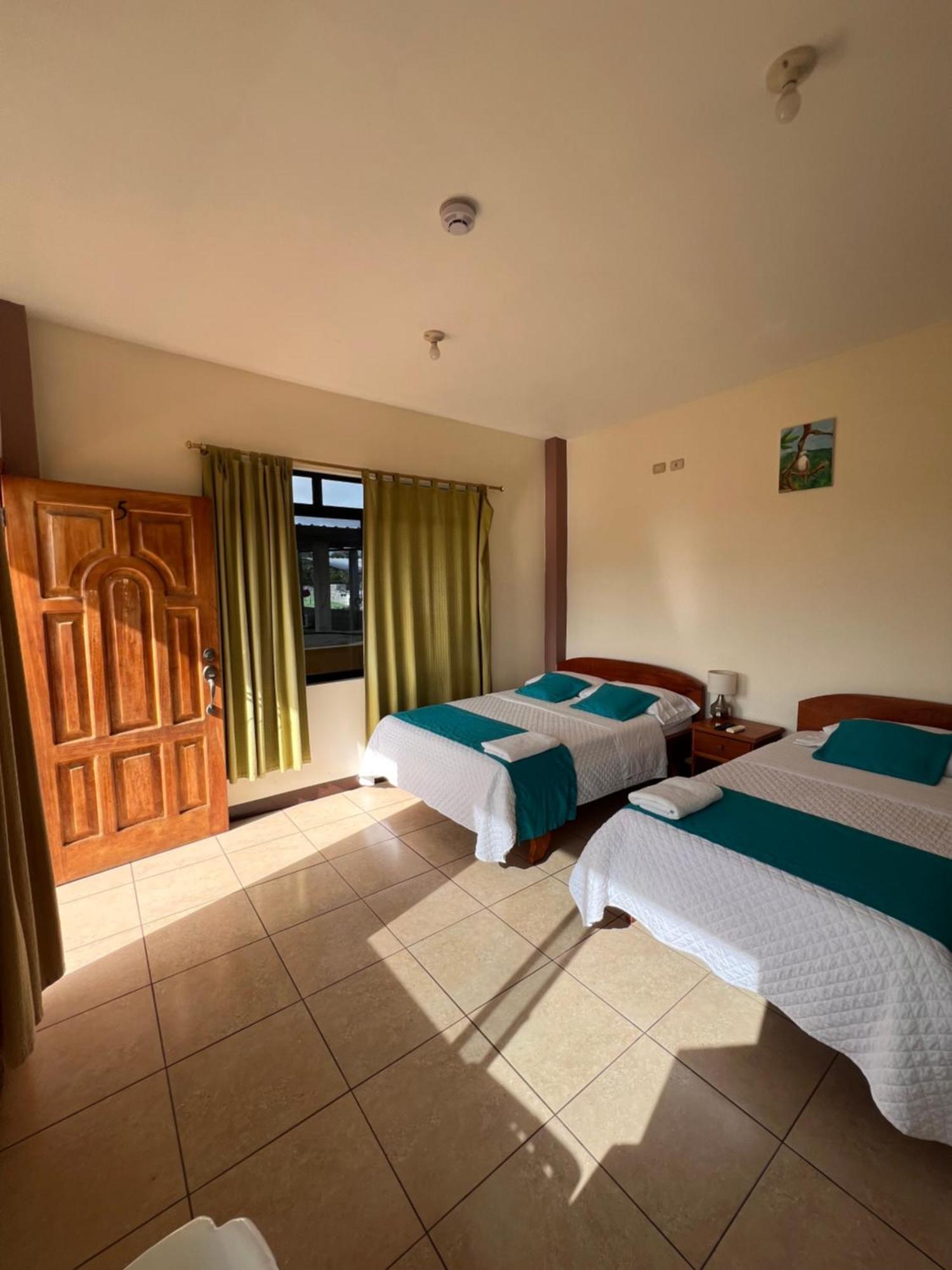 Hostal Casa Cascada بويرتو أيورا المظهر الخارجي الصورة