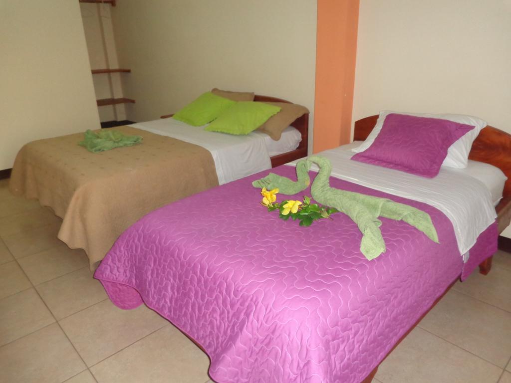 Hostal Casa Cascada بويرتو أيورا المظهر الخارجي الصورة